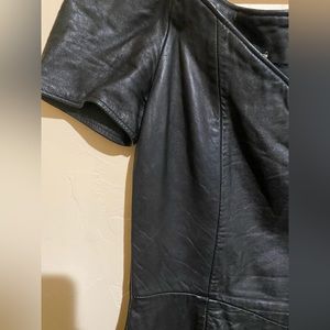 🖤🖤 VINTAGE - HUGO BUSCATI - genuine leather off the shoulder midi dress